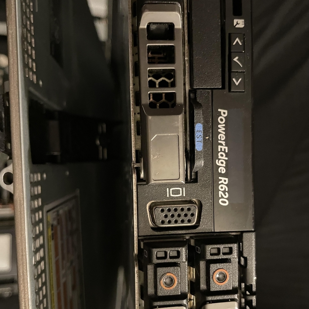 PowerEdge R620 - Picture 3 of 5
